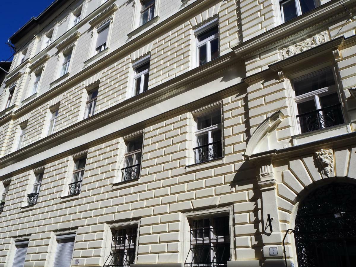 Summerstreetseven Budapest Kültér fotó